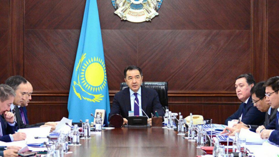 «باقىلاۋشىلاردى تەكسەرۋ» قاعيداسىن جويۋ كەرەك — باقىتجان ساعىنتاەۆ