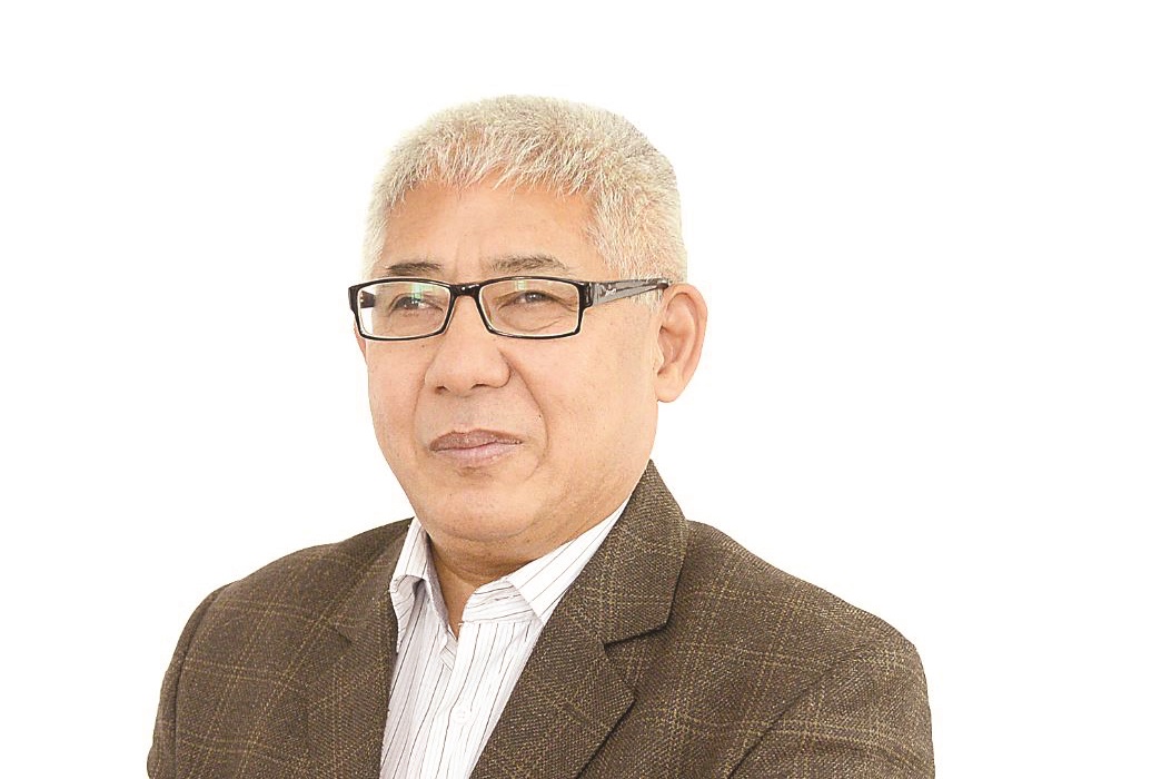 ابىزدار مەن الىپتار