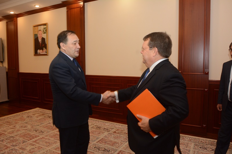 نيدەرلانديالىق كومپانيالار قازاقستاندا بيزنەسىن وركەندەتۋگە ىنتالى