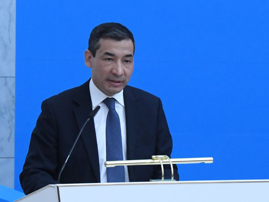 سانات كوشكىنباەۆ: «تاۋەلسىزدىك ءداۋىرى» كىتابى وتە قىزىقتى ءارى جاندى ستيلدە جازىلعان