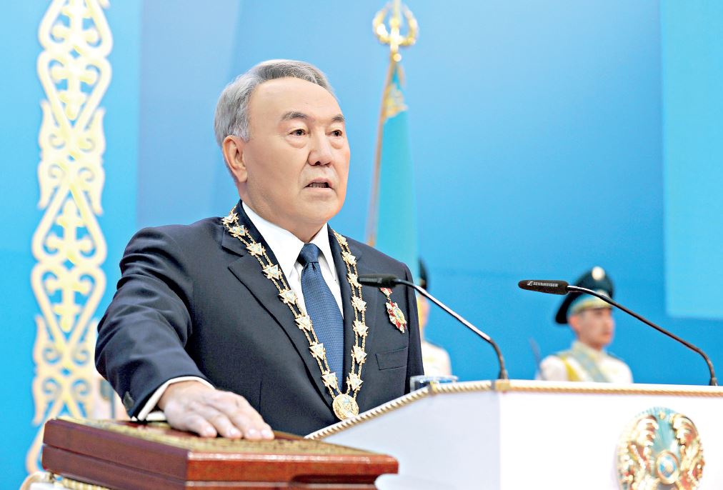 «ماڭگىلىك ەل» مۇراتىنا ادالدىق نەمەسە تۇلعالار ساباقتاستىعى تۋرالى تولعاۋ