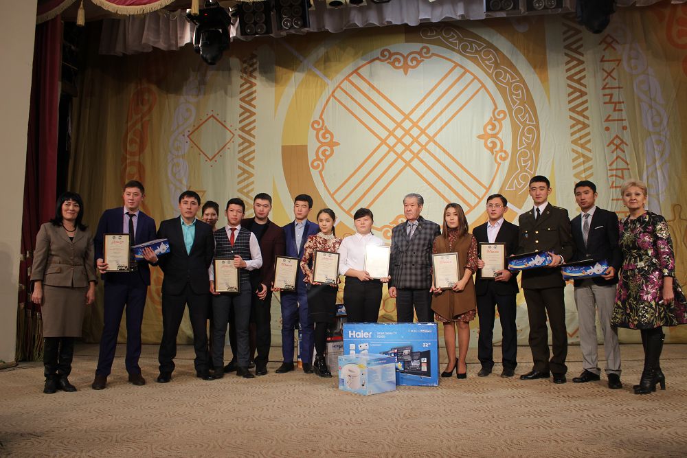 كوكشەتاۋدا «الاش مۇراتى – تاۋەلسىز قازاق ەلى» اتتى اقىندار ءمۇشايراسى ءوتتى