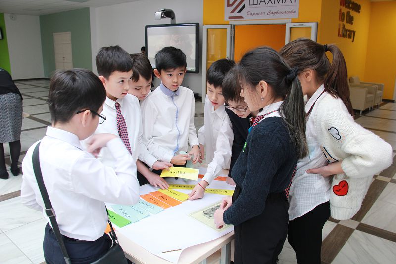استانا حالىقارالىق مەكتەبى «الاش ايلىعى» جوباسىن قولعا الىندى