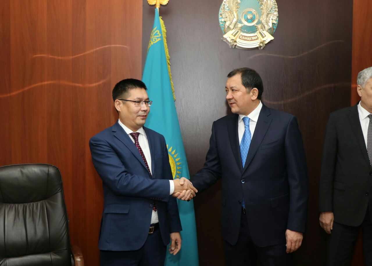 اتىراۋ وبلىستىق ءبىلىم بەرۋ باسقارماسىنىڭ جاڭا باسشىسى تاعايىندالدى