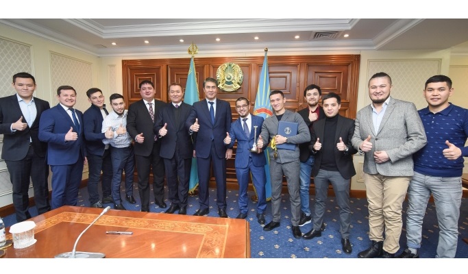 استانا اكىمى «سپارتا نوماد» كومانداسىن جەڭىسىمەن قۇتتىقتادى