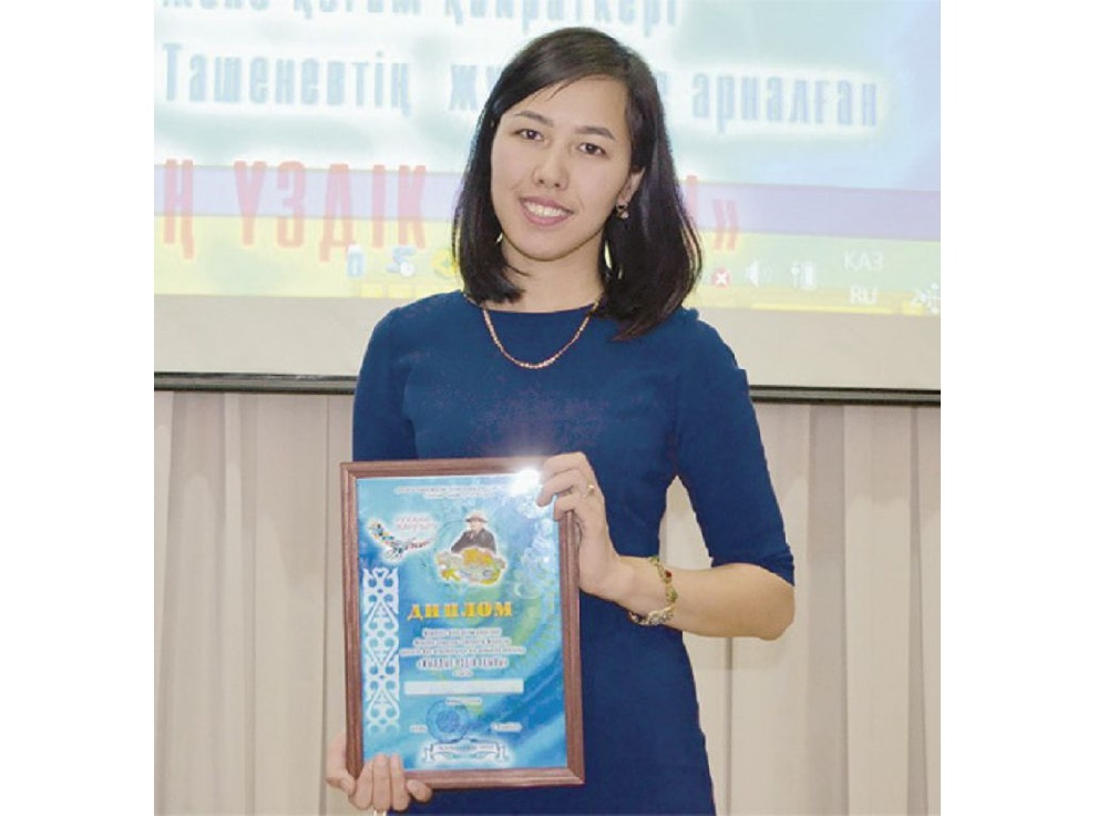 جۇمابەك تاشەنوۆ جۇلدەسىنە ارنالعان «جىلدىڭ ۇزدىك اقىنى» انىقتالدى