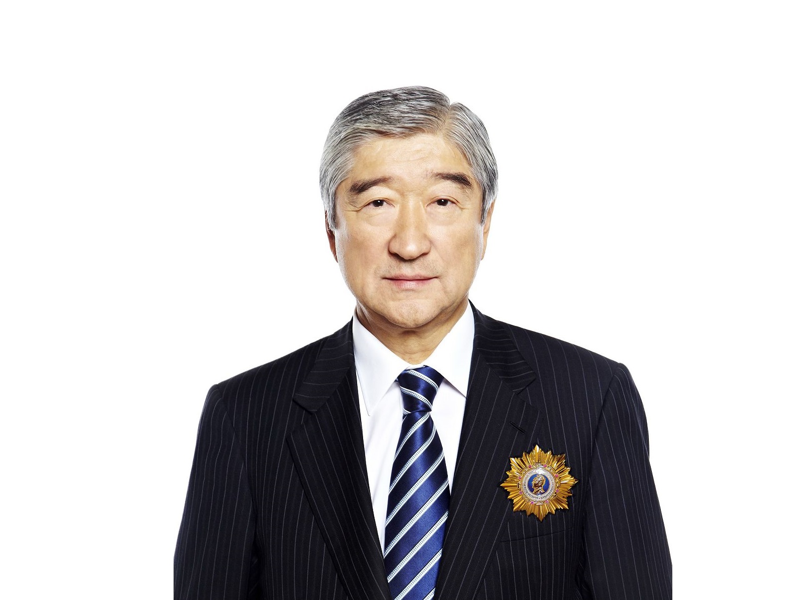 تايىر مانسۇروۆتىڭ بەلەستى جىلدارى جايىنداعى ءسوز