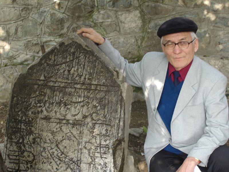 الىمعازى داۋلەتحان. زاردىحان تاريحتىڭ تولاعايى ەدى