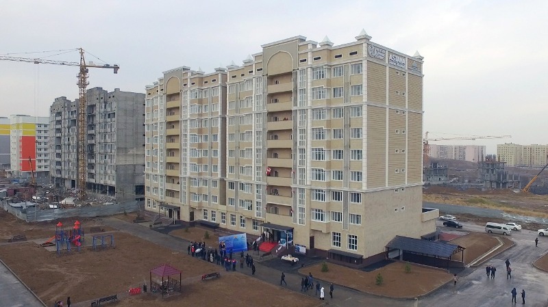 جىل جەمىسى: وقو-دا جىل باسىنان بەرى 6553 پاتەر ەل يگىلىگىنە بەرىلدى