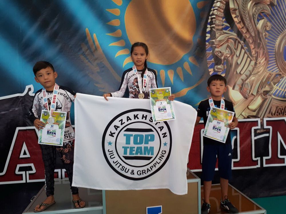 جىگىتتى جەڭگەن جىبەك