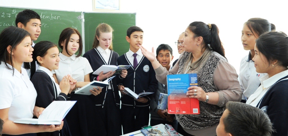 جاڭا باعدارلاما مۇعالىمدەرگە ۇلكەن جۇك بولىپ وتىر
