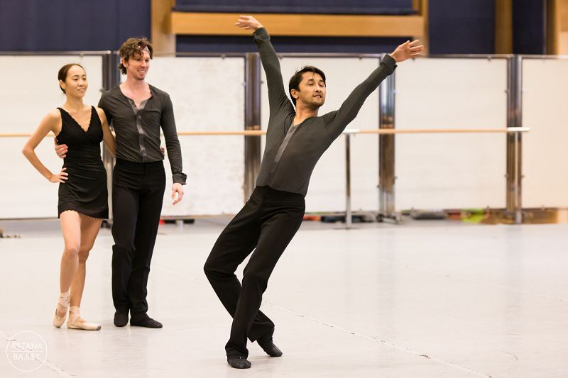 وي قيمىلدان وزىپ تۇرادى