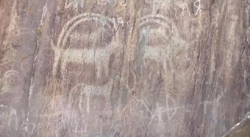 سىرى اشىلماعان سۋرەتتاس