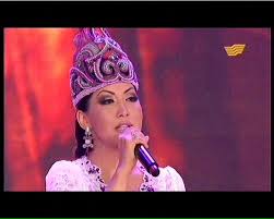 جىگىتتىڭ جىگىتى توننىڭ ىشكى باۋىنداي ما, بازار توننىڭ باۋىنداي ما؟