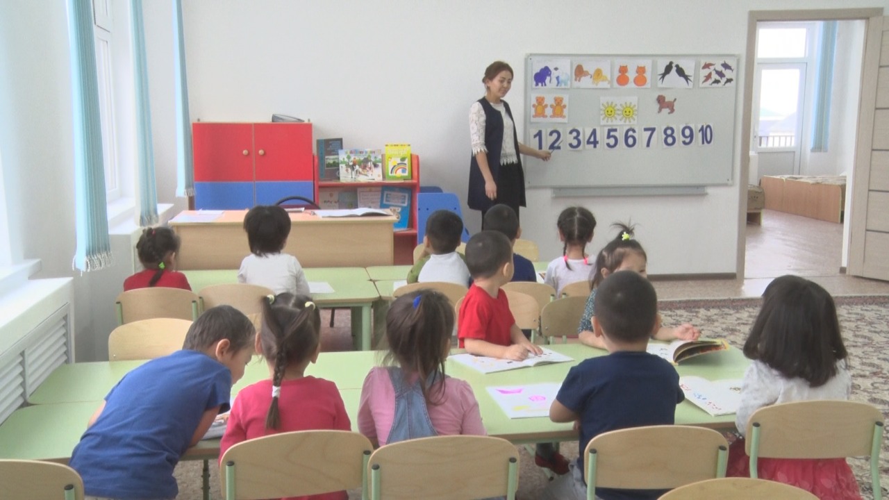 اتىراۋدا 165 ورىندىق جاڭا بالاباقشا اشىلدى