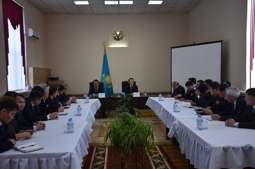 سەناتور رىسقالي ابدىكەروۆ قاراعاندى وبلىسىندا بولدى