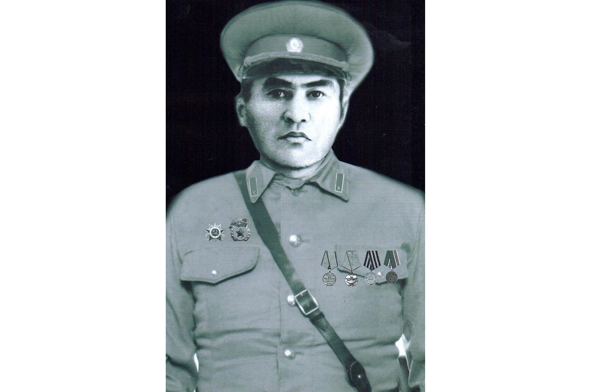 ەرلىگى دە, ەڭبەگى دە ەرەن اقمىش ەدى