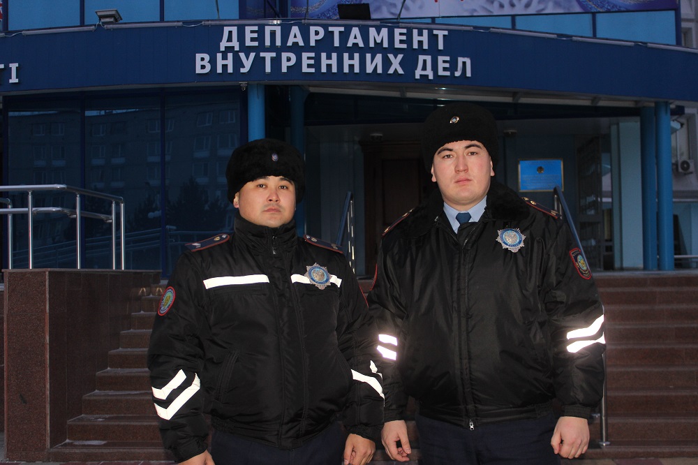 قوستانايدا پوليتسەيلەر 25 جولاۋشىنى ءۇسىپ كەتۋدەن قۇتقاردى