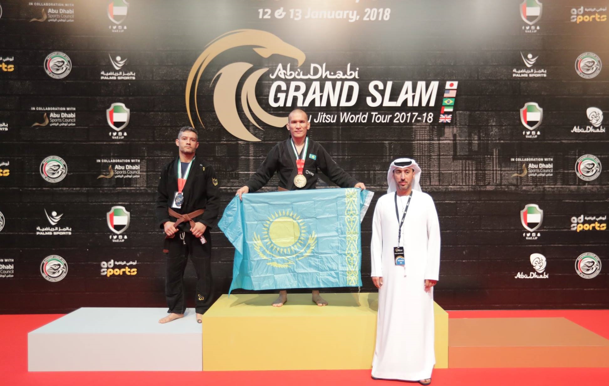 قازاقستاندىق سپورتشىلار ابۋ-دابيدەن ولجالى ورالدى