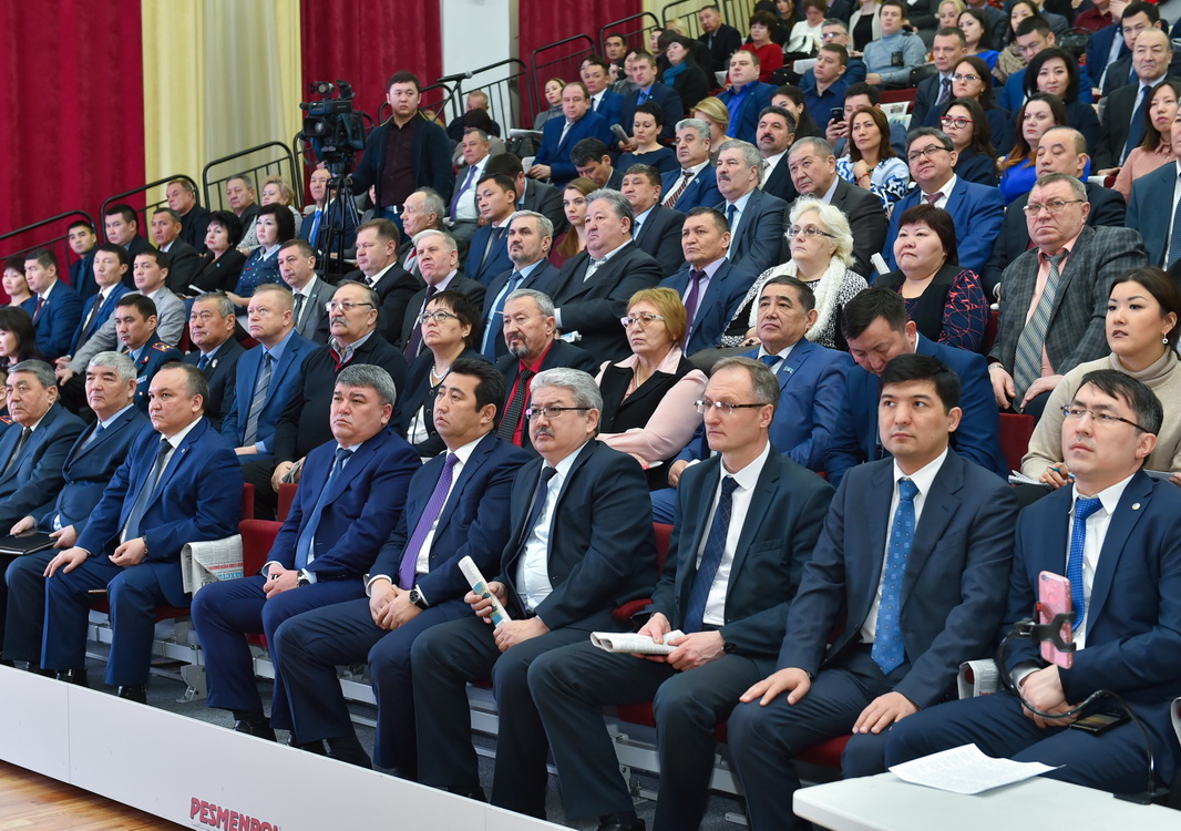 سولتۇستىك قازاقستان اكتيۆى ەلباسى جولداۋىن تالقىلادى