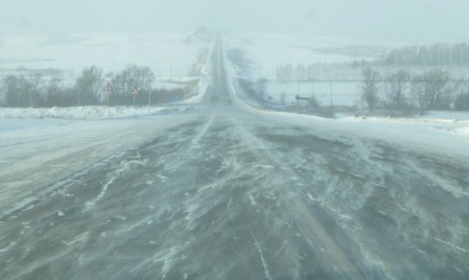 ايازعا بايلانىستى ءۇش وڭىردە جول جابىلدى