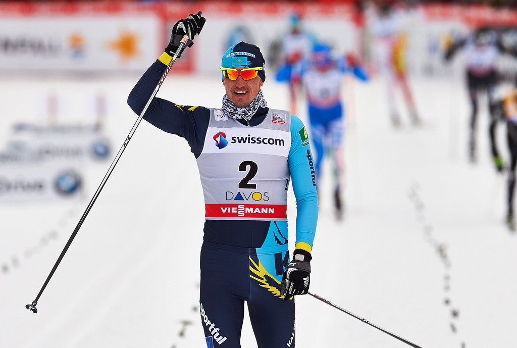 الەكسەي پولتورانين الەم كۋبوگى كەزەڭىندە توپ جاردى