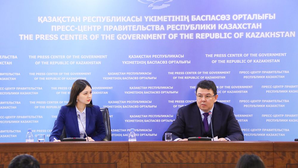 ەكسپورتتالعان مۇناي كولەمى 70 ميلليون تونناعا جۋىق