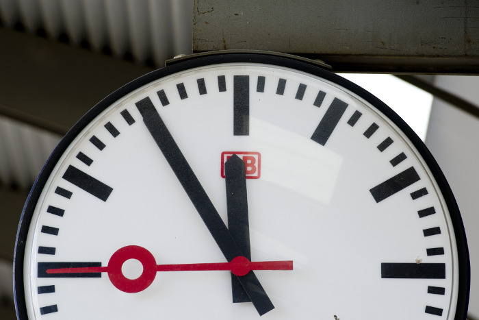 استانا اكىمدىگى ايازدى كۇنى جۇمىس ۋاقىتىن قىسقارتۋدى ۇسىندى