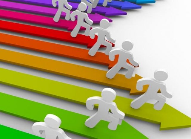 مۇرات جۇرىنوۆ. جاھاندىق 30 ەكونوميكاعا اپارار جول
