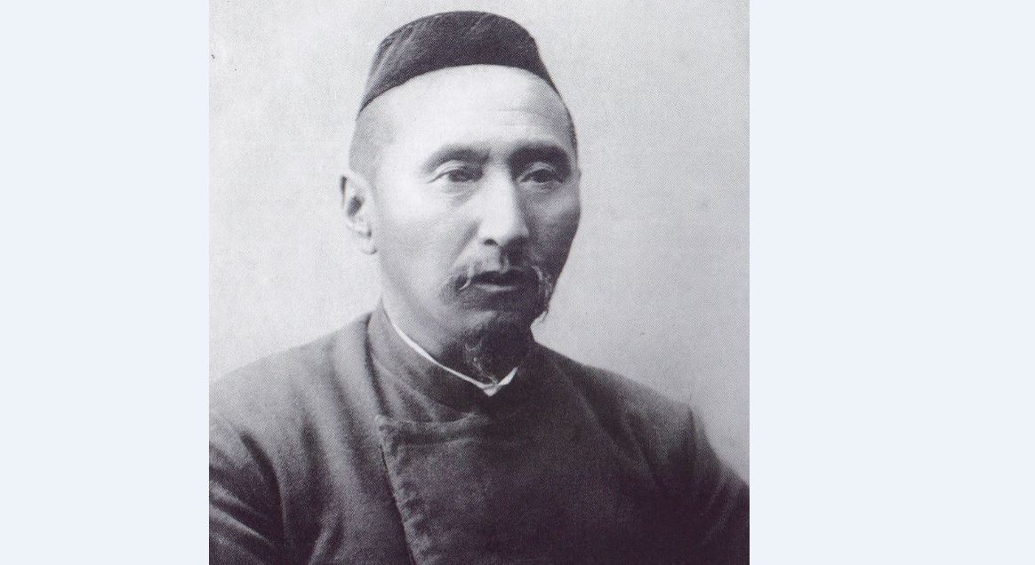 مىرجاقىپتىڭ تۋعان اعاسى اسقار دۋلاتوۆ تا ساياسي قۋعىن-سۇرگىن قۇربانى بولعان