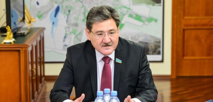 ەدىل مامىتبەكوۆ: تسيفرلى ەكونوميكا نەگىزىن­دە تسيفرلى كودەكس نەمەسە زاڭ قابىلداۋ كەرەك