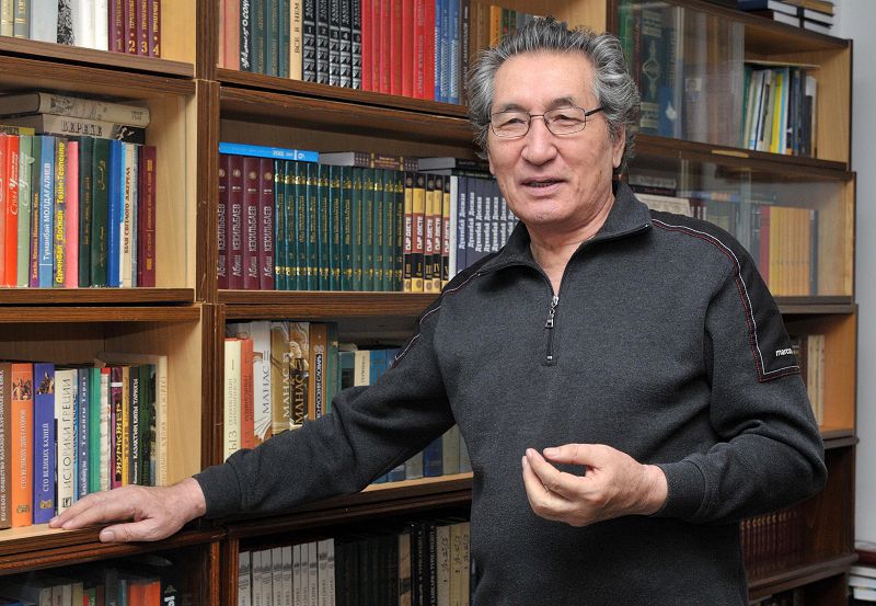 مارال ىسقاقباي - بەكزات سۋرەتكەر
