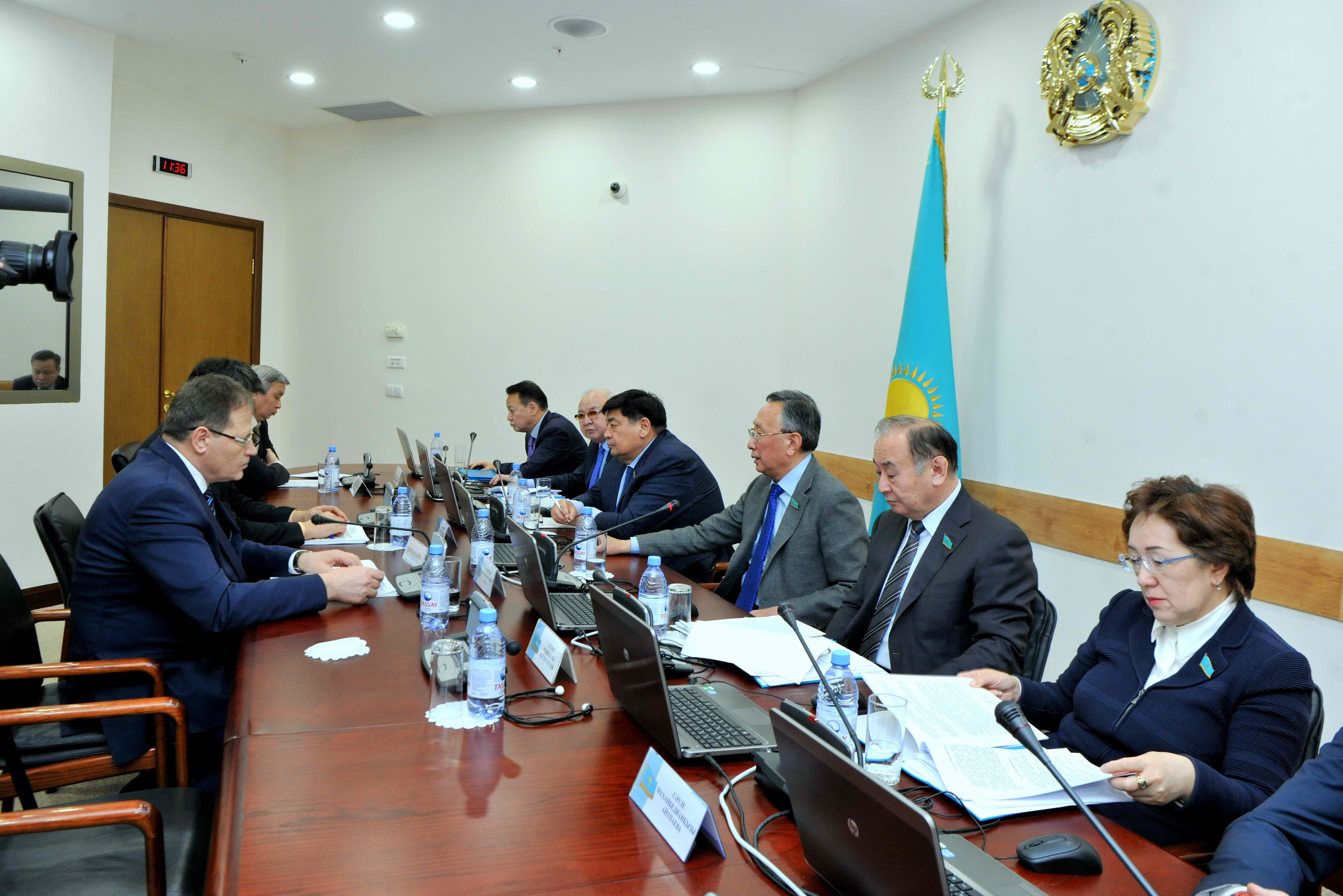 سەناتتا قازاقستان مەن ۆەتنام اراسىنداعى ۇستاپ بەرۋ تۋرالى شارتتى راتيفيكاتسيالاۋ قارالدى