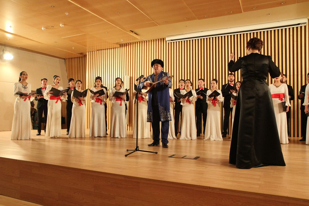 اسقاقتاعان «ايبوزىم» نەمەسە ءبىرجان سال اندەرىن تىڭداعاننان كەيىنگى اسەر