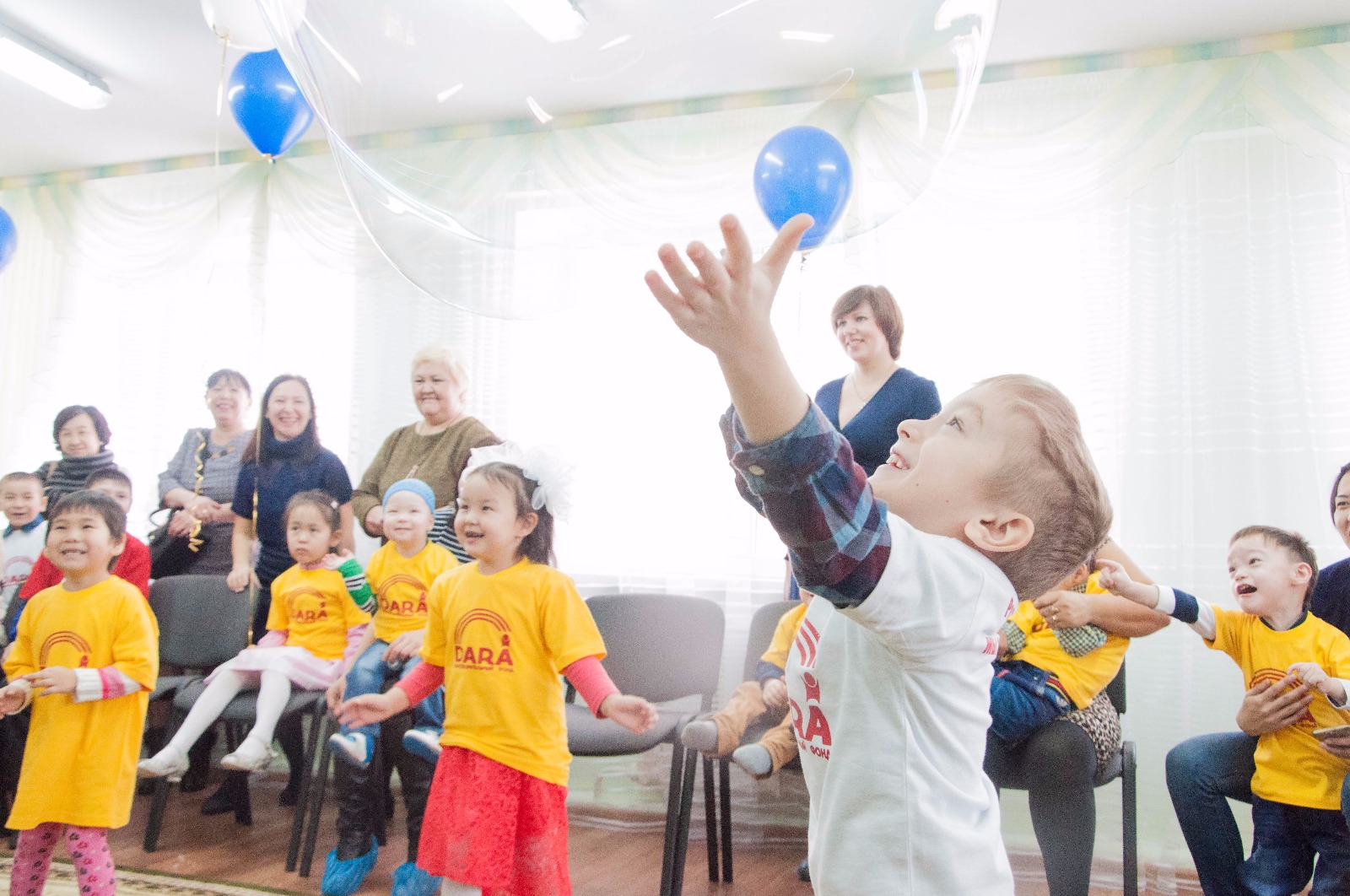 پاۆلوداردا بالالاردى وڭالتۋ ورتالىعى اشىلدى