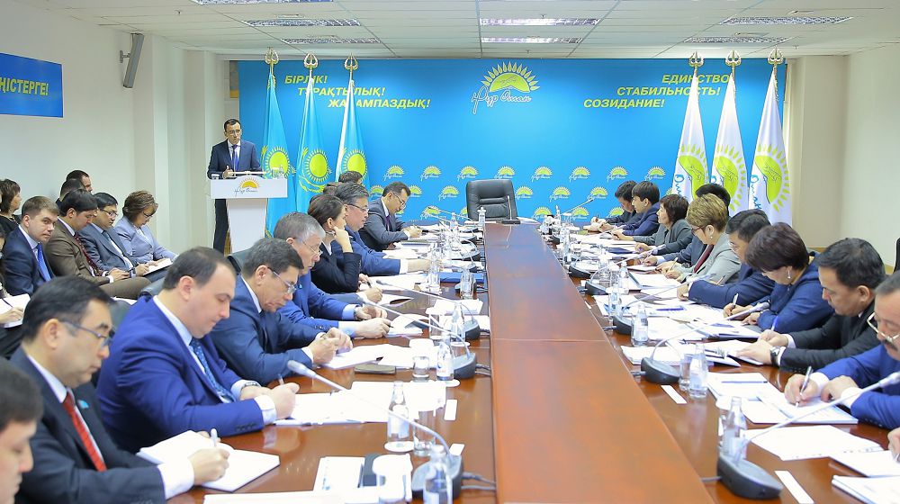 «نۇر وتان» پارتياسىنىڭ نەگىزگى مىندەتتەرى پىسىقتالدى