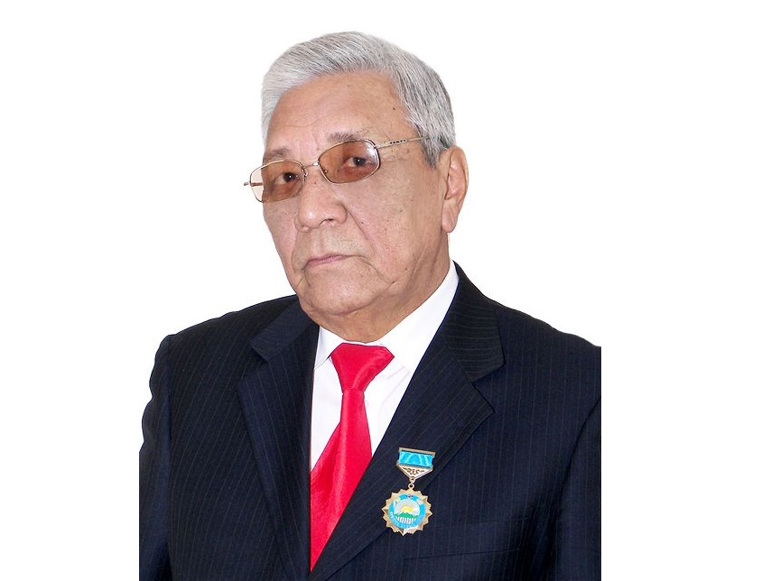 الىبەك قاڭتارباەۆ, جازۋشى: ۇلتشىلدىعىمىز ءۇشىن توقپاق تا جەدىك, جۇرەگىمىزگە وتا دا جاساتتىق