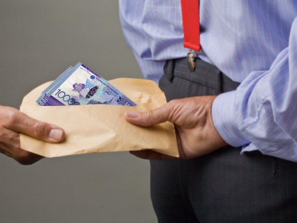 جەمقورلىق جەرگە قاراتادى