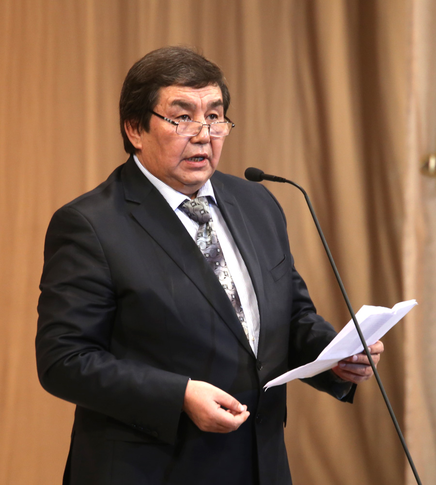 جايلىباي جىرى جەزقازعان اسپانىندا جارقىرادى