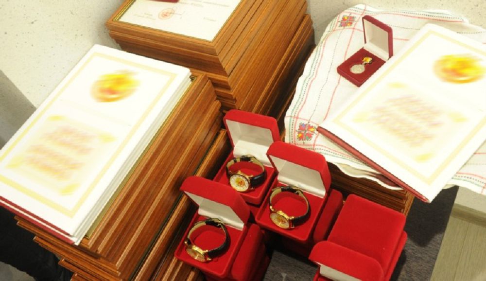 اتاق پەن ماراپات لايىقتىلارعا بەرىلسە 