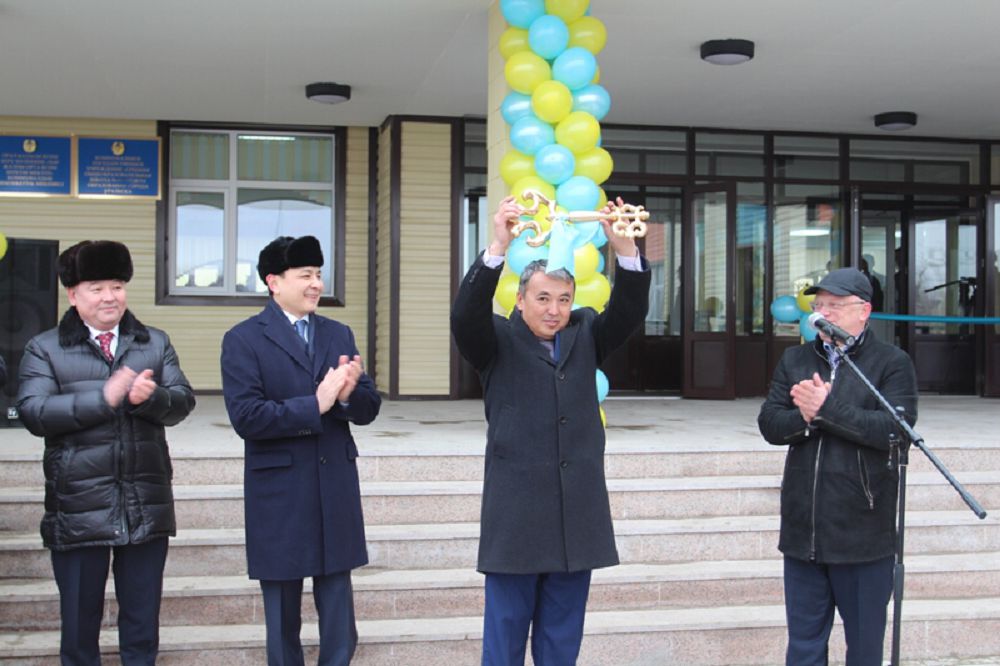 ورالدا 600 ورىندىق جاڭا مەكتەپ پايدالانۋعا بەرىلدى