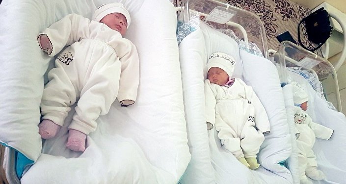 وقو-دا ۇشەم دۇنيەگە كەلدى