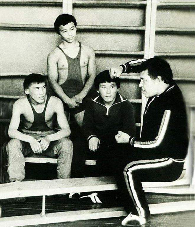 الەم چەمپيوندارىنىڭ ۇستازى