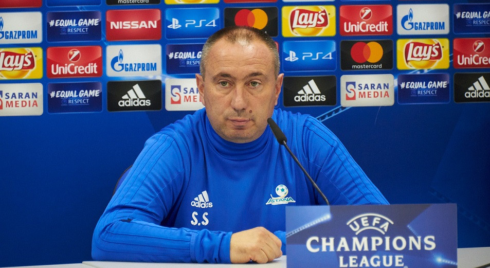 ستانيمير ستويلوۆ قازاقستان ۇلتتىق قۇراماسىنىڭ باس باپكەرى اتانادى