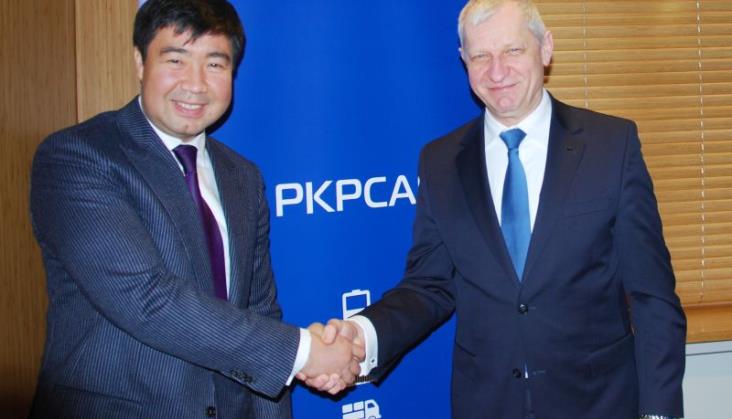  ەۋرازيا قۇرلىعىنداعى تەمىرجول كولىگىمەن ءتيىمدى تاسىمالداۋ جايى ۆارشاۆادا تالقىلاندى