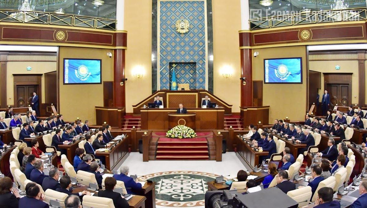 پرەزيدەنت قاراوزەك ماگيسترالدى گاز قۇبىرىن سالۋدى تاپسىردى