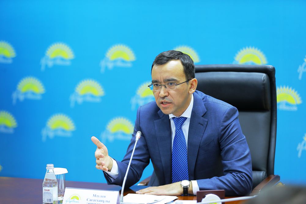 م. اشىمباەۆ: حالىقتىڭ الەۋمەتتىك جاعدايى بارىنەن ماڭىزدى

