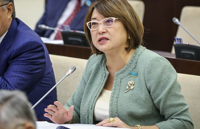 ب.ءايتىموۆا: حالىقتىڭ ءال-اۋقاتى جاقسارادى