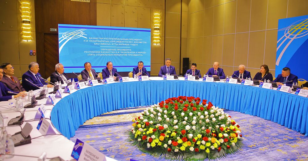 ەلباسى ۇندەۋىن ءبىراۋىزدان قولدادى 