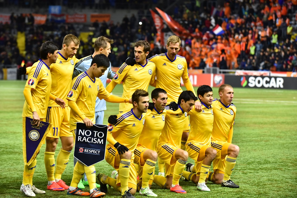 ستويلوۆ ۆەنگريا مەن بولگارياعا قارسى وينايتىن فۋتبولشىلاردىڭ ءتىزىمىن جاريالادى